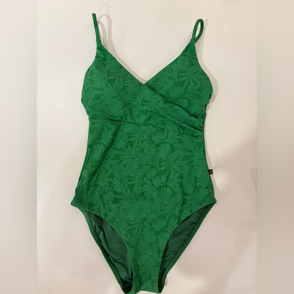 BNWT La Vie En Rose Green Tropical Women One Piece Size XS